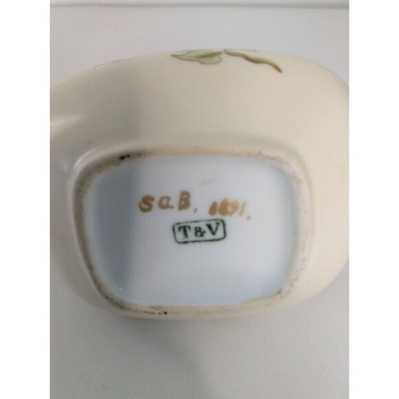 Antique Tressemanes & Vogt, France, Signed SAB 1891 T&V Creamer and Sugar - Picture 3 of 7